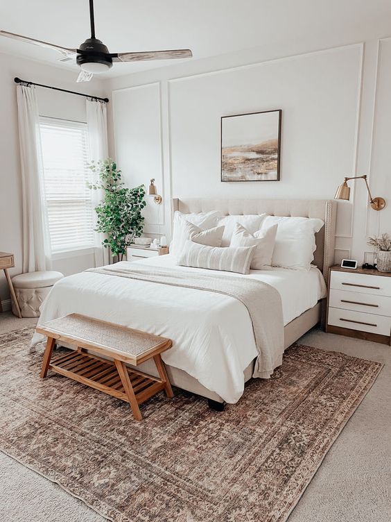 Phòng ngủ màu trắng cho nữ đơn giản